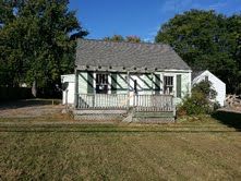 3322 Pleasant Grove Rd, Lansing, MI 48910