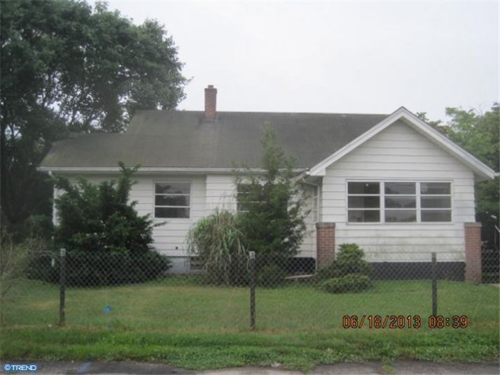 577 N 3rd St, Vineland, NJ 08360