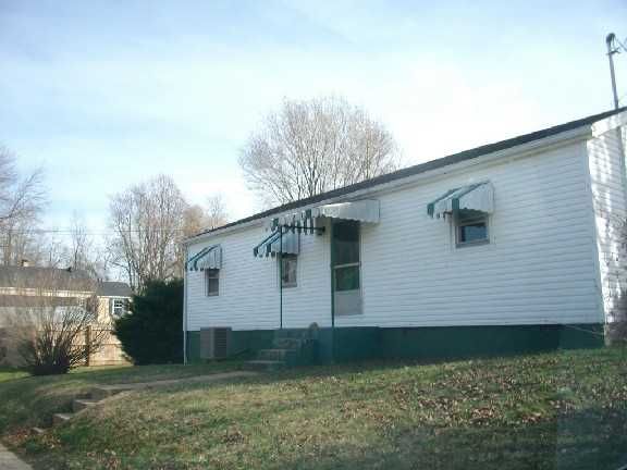 2418 Lewis Ln, Ashland, KY 41101