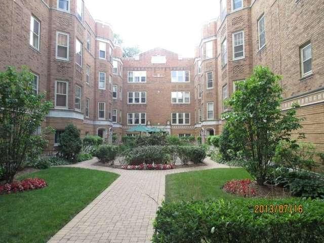 621 Washington Blvd Apt 2s, Oak Park, IL 60302