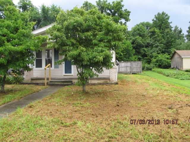 4469 Highway 19 E, Elizabethton, TN 37643