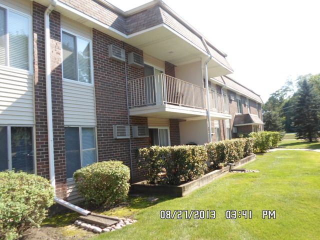 1117 Miller Ln Apt 208, Buffalo Grove, IL 60089