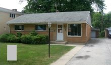 2828 S 10th Ave Broadview, IL 60155