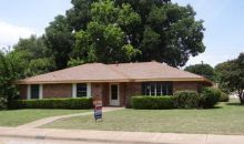 1239 Holt Ave Desoto, TX 75115