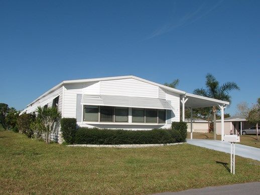 2 Ecuador Way, Fort Pierce, FL 34951