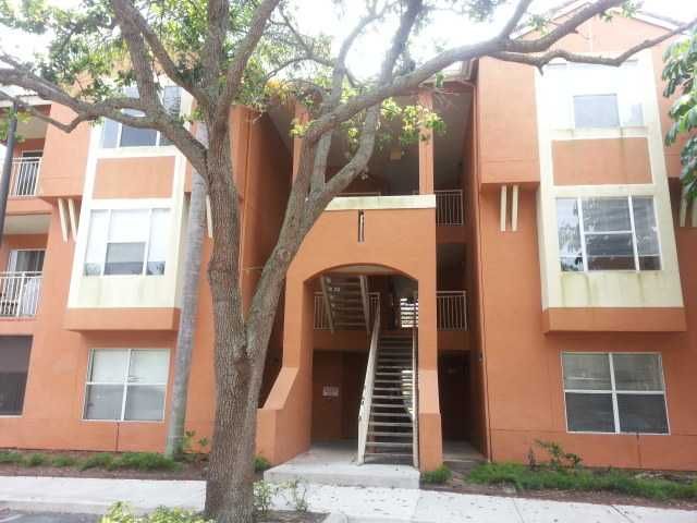 1745 Palm Cove Blvd Apt 302, Delray Beach, FL 33445