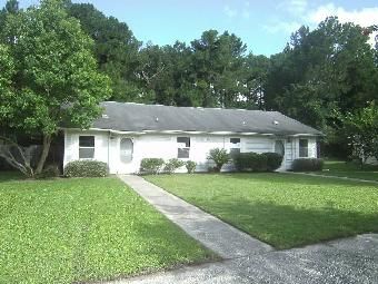 227 A & B W Lakemon, Kingsland, GA 31548