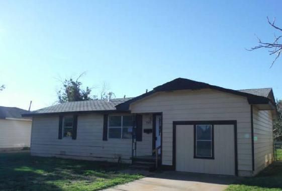 508 Mars Street, Altus, OK 73521