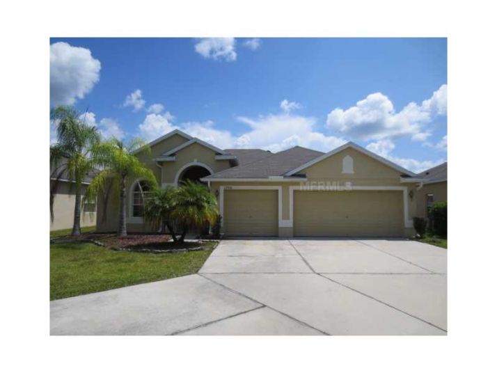 17906 Golden Leaf Ln, Orlando, FL 32820