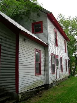 89 Railroad St, Johnson, VT 05656