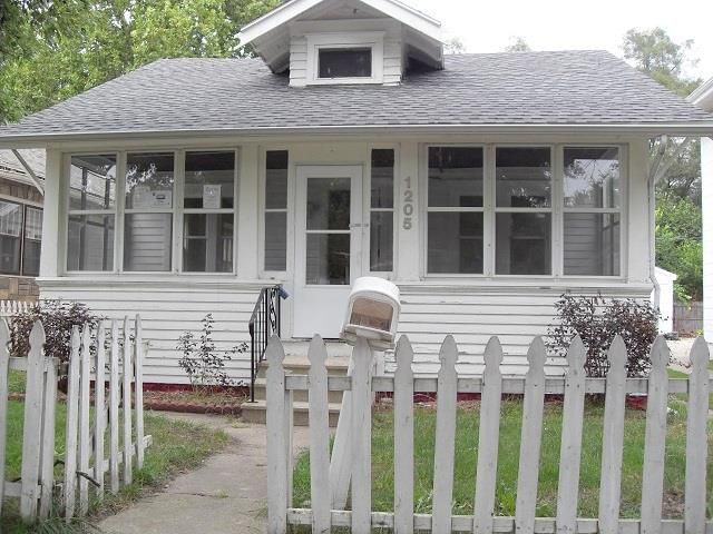 1205 E. Bowman Street, South Bend, IN 46613