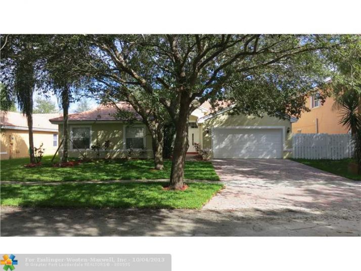 13101 SW 17TH CT, Hollywood, FL 33027