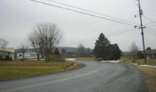 404 Lamplight Drive Brodheadsville, PA 18322