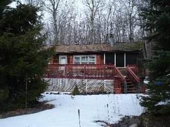 4 Lehigh Drive, Pocono Lake, PA 18347