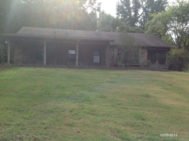 9855 Green River Rd, Lake Cormorant, MS 38641