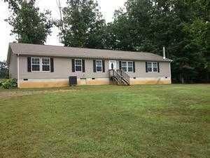 38 Sugar Hill Ln, Crimora, VA 24431