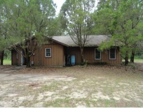 1666 N Croft Ave, Inverness, FL 34453