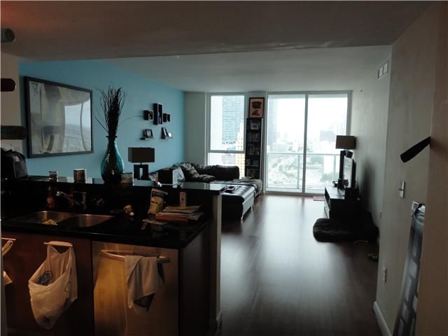 244 BISCAYNE BL # 1806, Miami, FL 33132