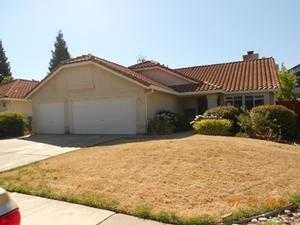 5111 Charter Ct, Rocklin, CA 95765