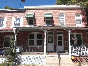 105 Buttonwood St, Norristown, PA 19401