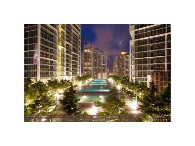 465 BRICKELL AV # 4301, Miami, FL 33131