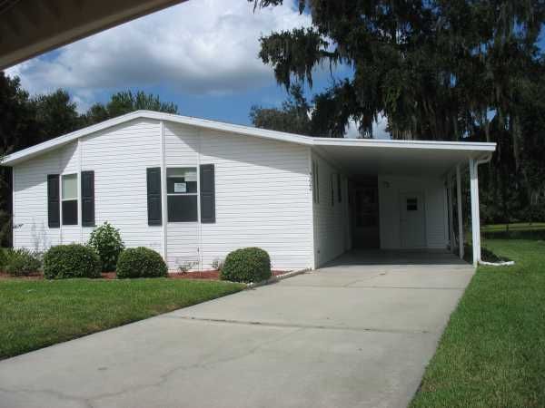 3222 Park Walk Court, Plant City, FL 33563