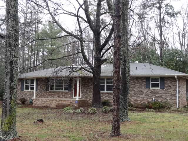 204 Woodlawn Dr, Piedmont, SC 29673