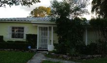 220 NW 48 ST Miami, FL 33127