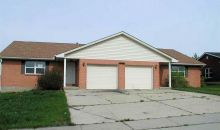 1069 Hunters Run Dr Lebanon, OH 45036