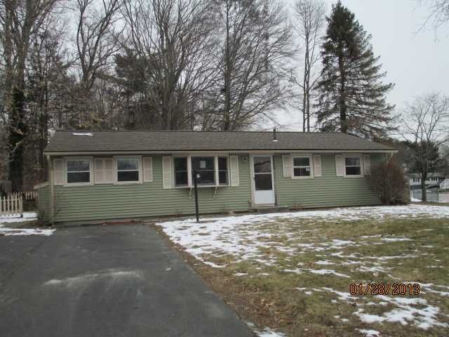 102 Josh Gray Rd, Rockland, MA 02370