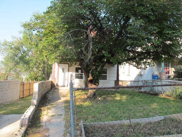 366 S 9th St, Kansas City, KS 66101