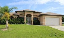 527 Se 8th Ter Cape Coral, FL 33990