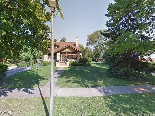 S York St, Elmhurst, IL 60126