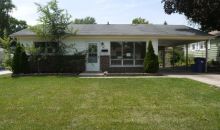 24 N Grant Dr Addison, IL 60101