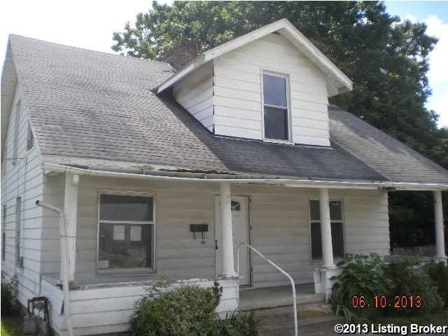 102 N Oak Ave, La Grange, KY 40031