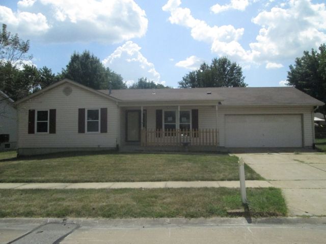 1330 Warrior Song Way, O Fallon, MO 63366