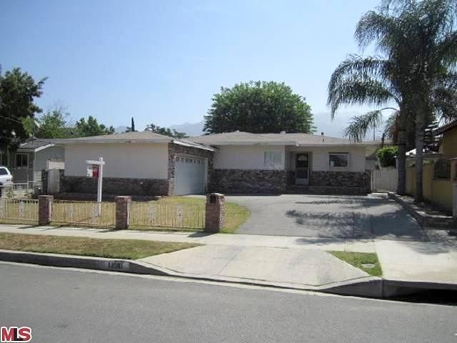 Mcvine, Sunland, CA 91040