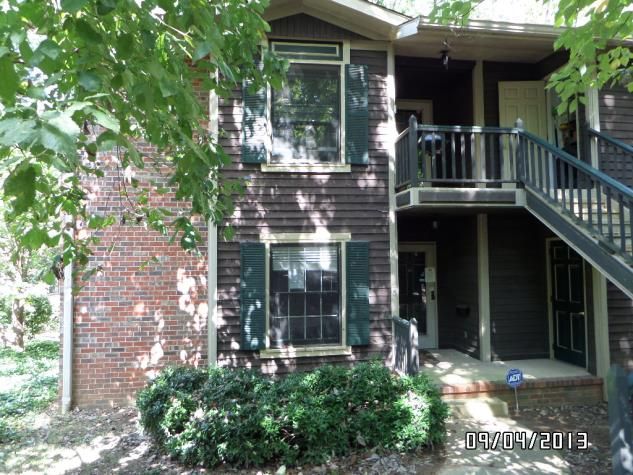 3027 Live Oak Lane SW Unit #12, Huntsville, AL 35802