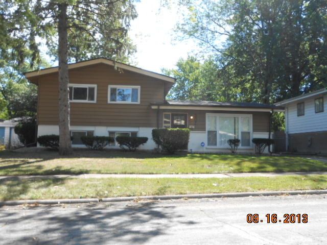 207 Kentucky St, Park Forest, IL 60466