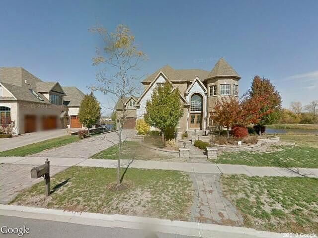 Teak Cir, Naperville, IL 60564