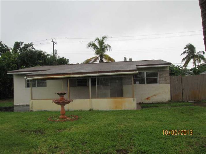 600 NW 67TH AV, Hollywood, FL 33024