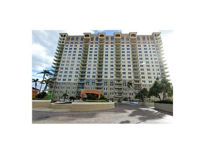 2080 S Ocean Dr # 602, Hallandale, FL 33009