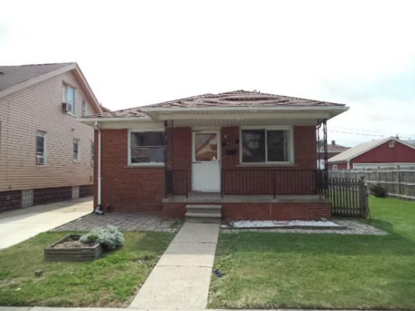 1463 Cicotte Ave, Lincoln Park, MI 48146