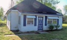 306 Southwest St Madison, MO 65263