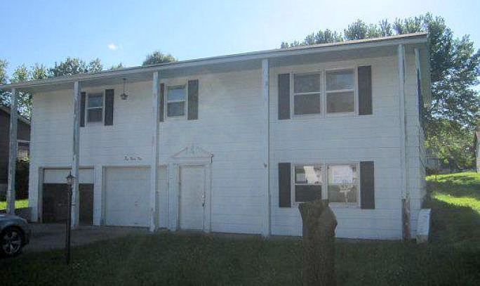 Meadowbrook Dri, Moberly, MO 65270