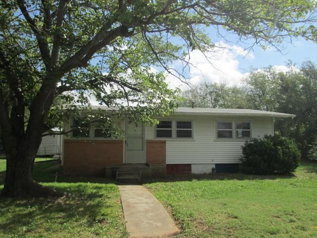 116 Avenue F, Joshua, TX 76058