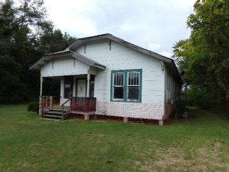 170 Lake St, Bridge City, TX 77611