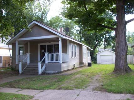 1113 Arthur Ave, Kalamazoo, MI 49048