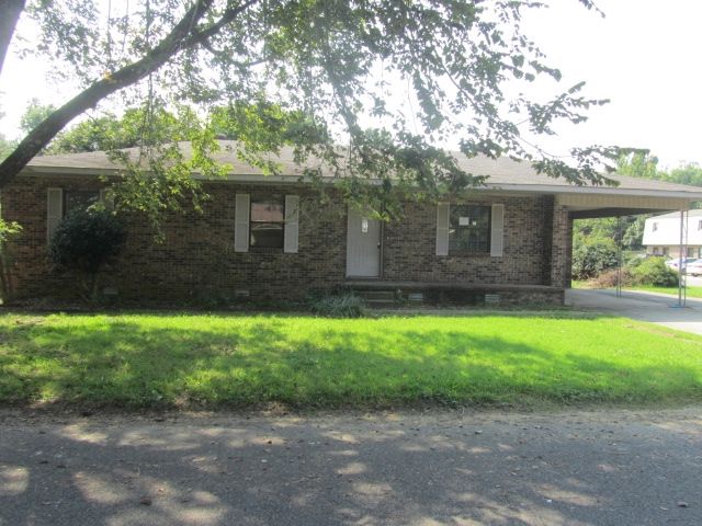 913 Alan St, Manila, AR 72442