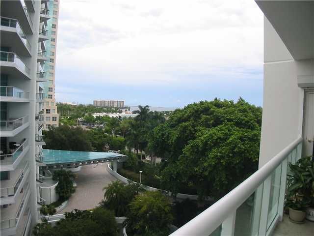 2645 S BAYSHORE DR # 601, Miami, FL 33133